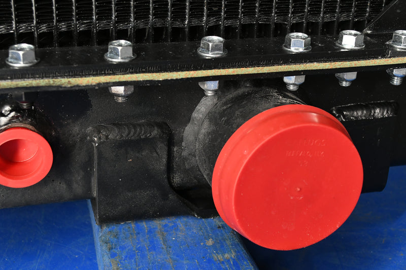 Load image into Gallery viewer, Mack Radiator # 605000
