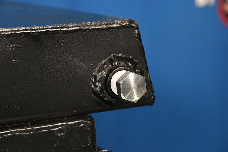 Load image into Gallery viewer, Mack Radiator # 605003
