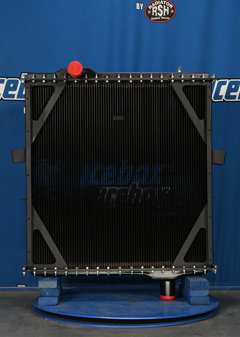 Load image into Gallery viewer, Peterbilt Radiator # 606015
