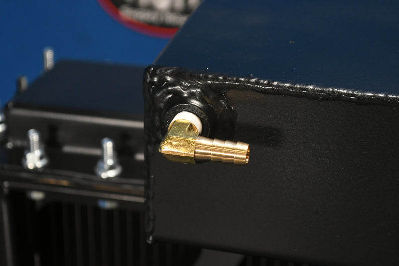 Load image into Gallery viewer, Peterbilt Radiator # 606035
