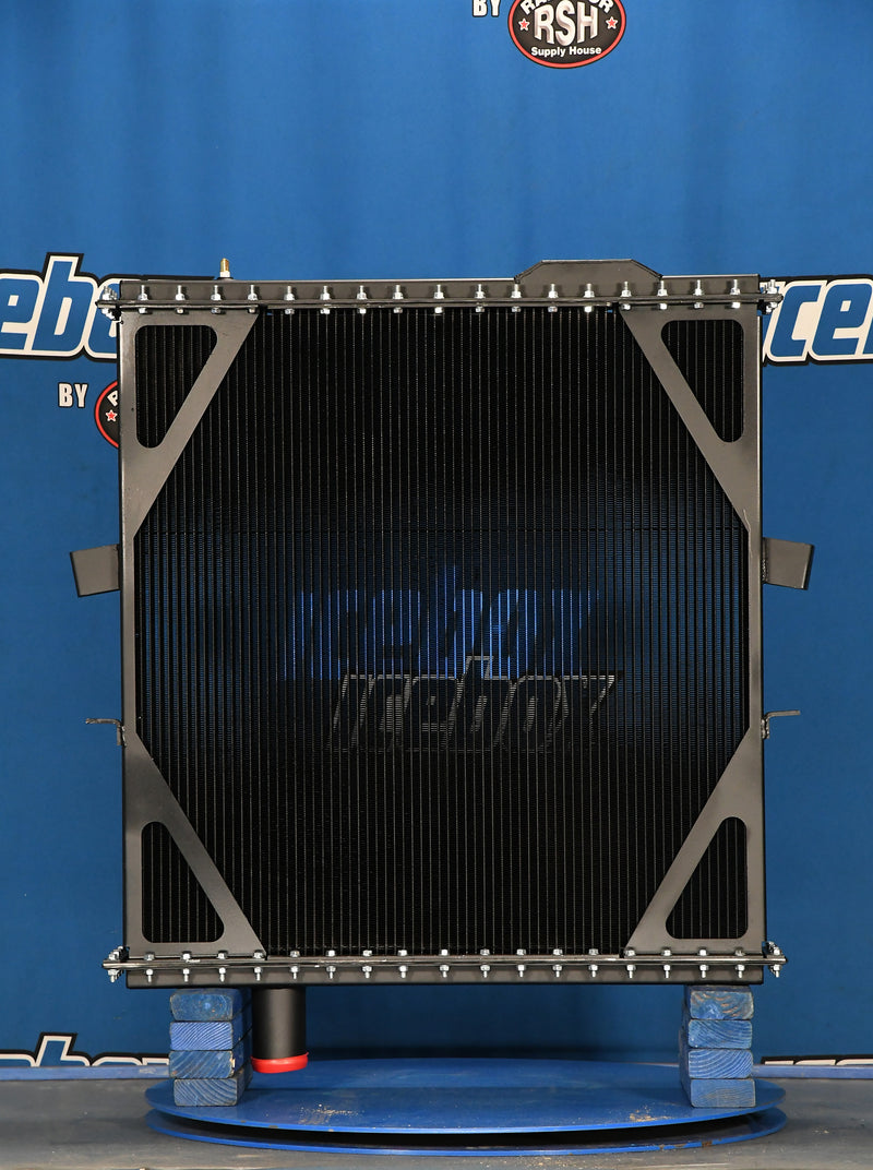 Load image into Gallery viewer, Peterbilt Radiator # 606212
