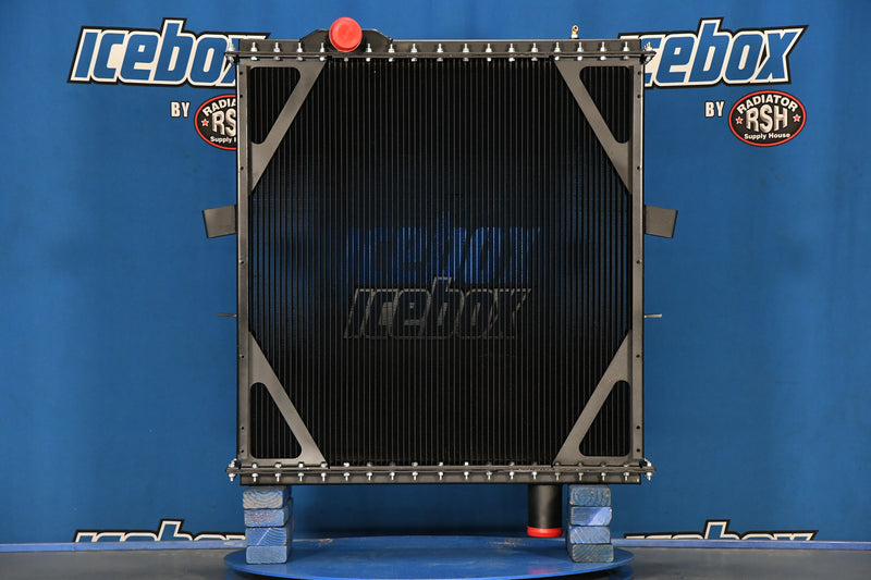 Load image into Gallery viewer, Peterbilt Radiator # 606212
