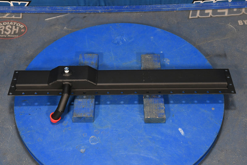 Load image into Gallery viewer, Peterbilt Bottom Tank # 606298
