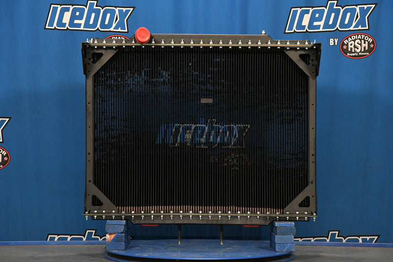 Load image into Gallery viewer, Volvo Radiator # 607004
