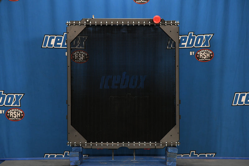 Load image into Gallery viewer, Western Star 4900FA Radiator # 608040
