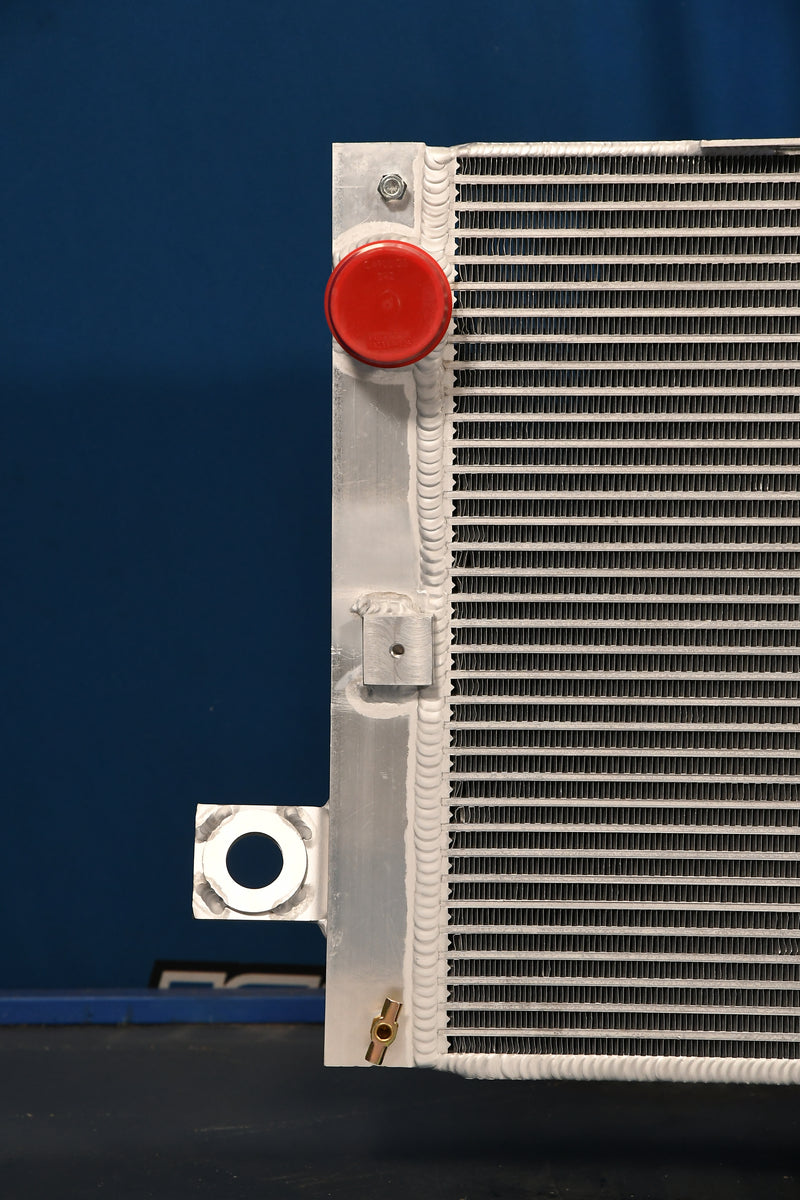 Load image into Gallery viewer, Freightliner Radiator # 701863
