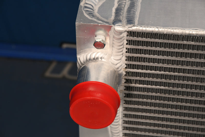 Load image into Gallery viewer, Freightliner Radiator # 701863
