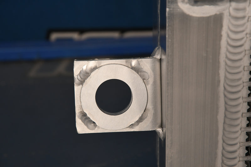 Load image into Gallery viewer, Freightliner Radiator # 701863
