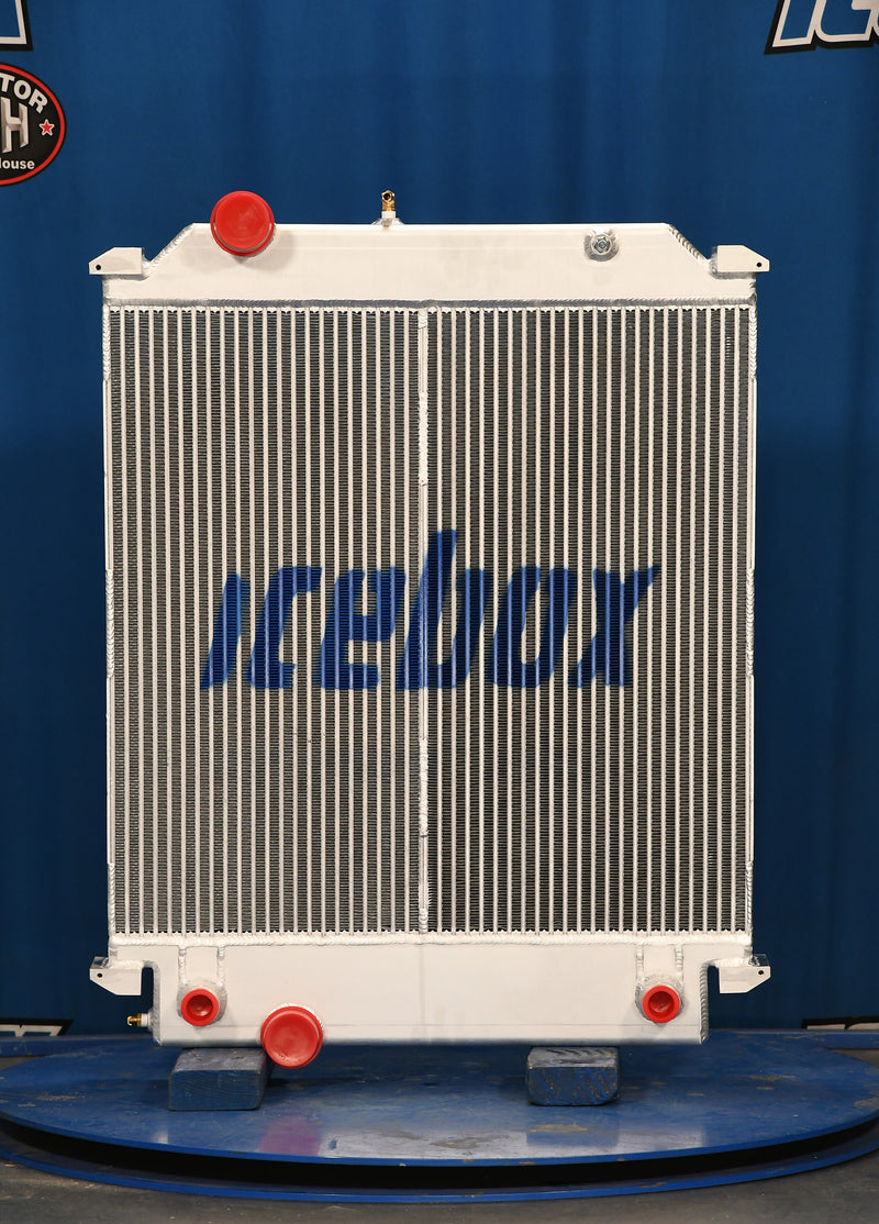 Load image into Gallery viewer, Freightliner Radiator # 740025
