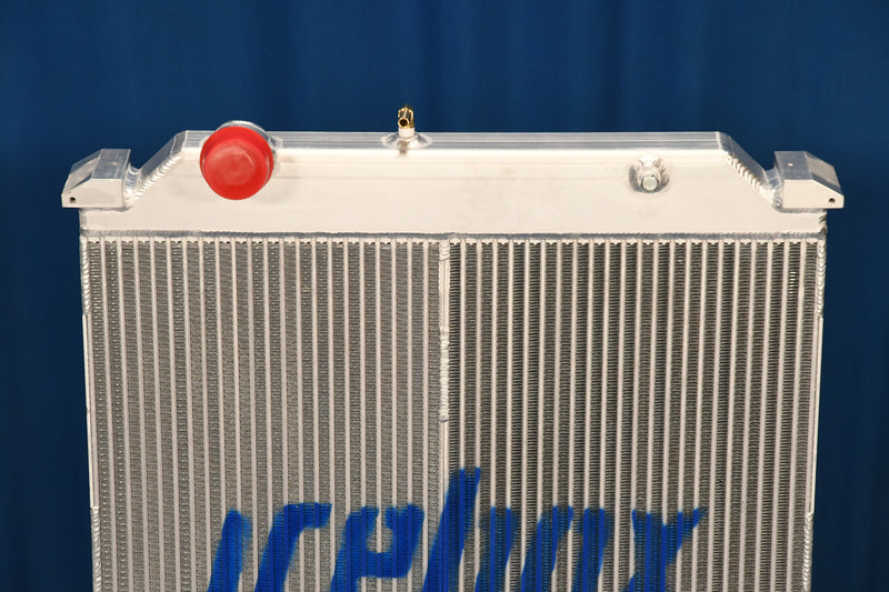 Load image into Gallery viewer, Freightliner Radiator # 740025
