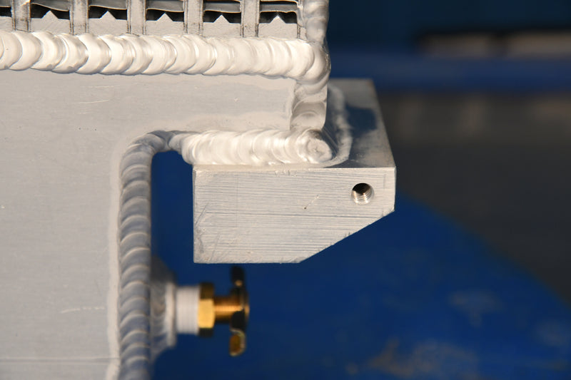 Load image into Gallery viewer, Freightliner Radiator # 740025
