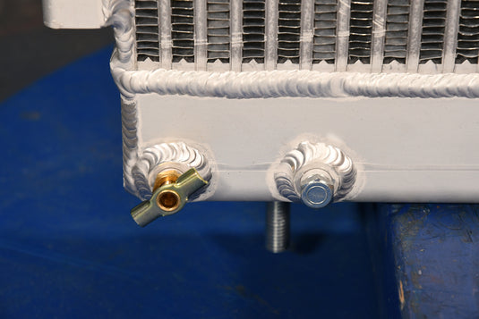 Steiger Bearcat 2 Radiator