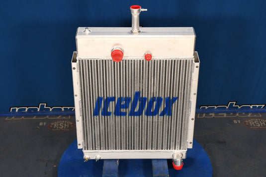 Steiger Bearcat 2 Radiator