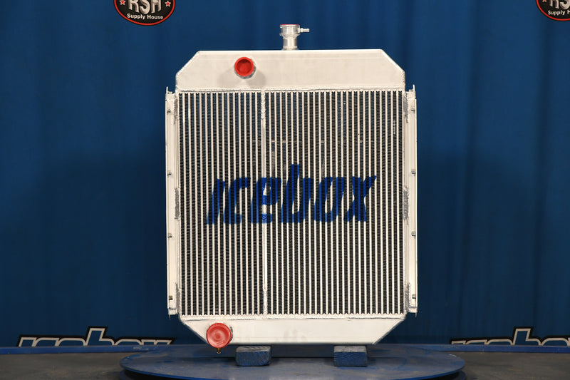 Load image into Gallery viewer, White 6124, 6125, 6145 Radiator # 820323
