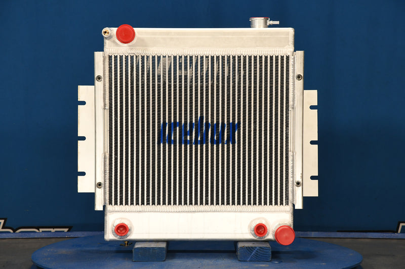 Load image into Gallery viewer, Ingersoll Rand T708 Tractor Radiator # 840151
