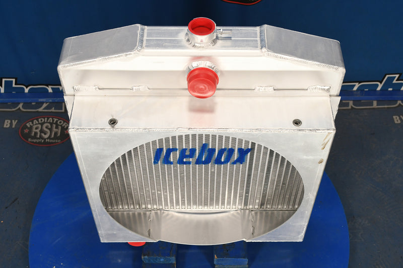 Load image into Gallery viewer, Case 450 Radiator # 845084

