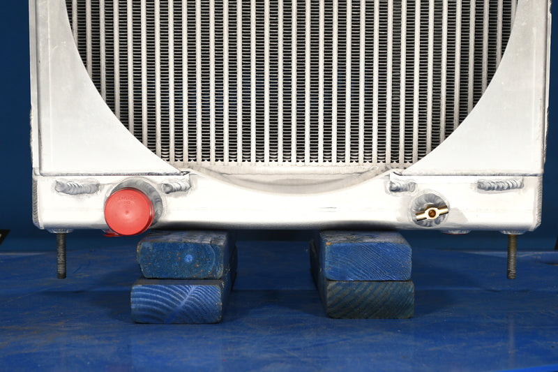 Load image into Gallery viewer, Case 450 Radiator # 845084
