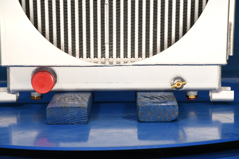 Load image into Gallery viewer, Case 450 Radiator # 845085
