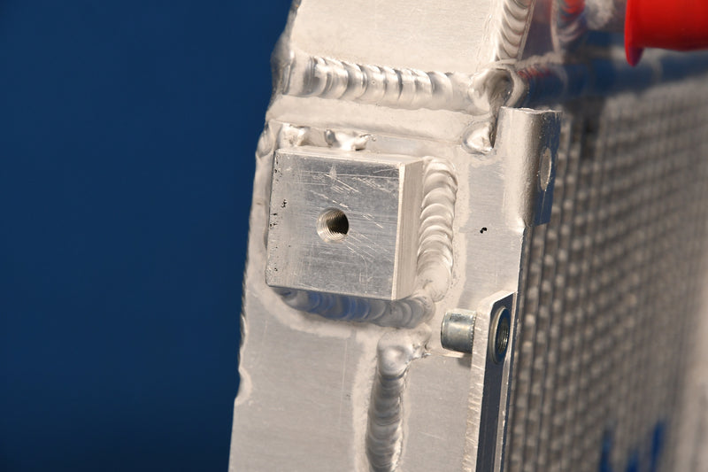 Load image into Gallery viewer, Case 265 Radiator # 845106
