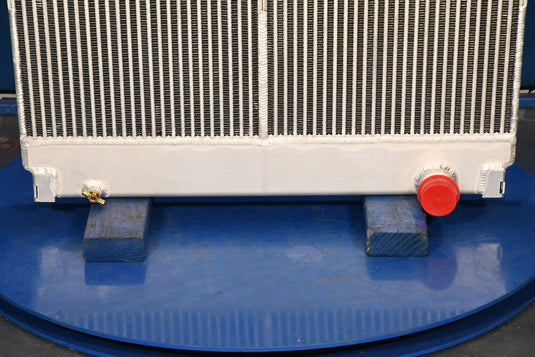 Case 240 / CX210 Radiator