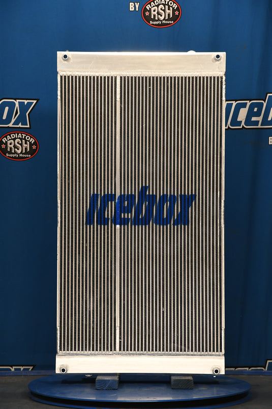 Case 7010, 7120, 8120, 8010, 9010, Radiator