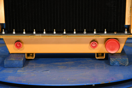 Caterpillar D4H Radiator