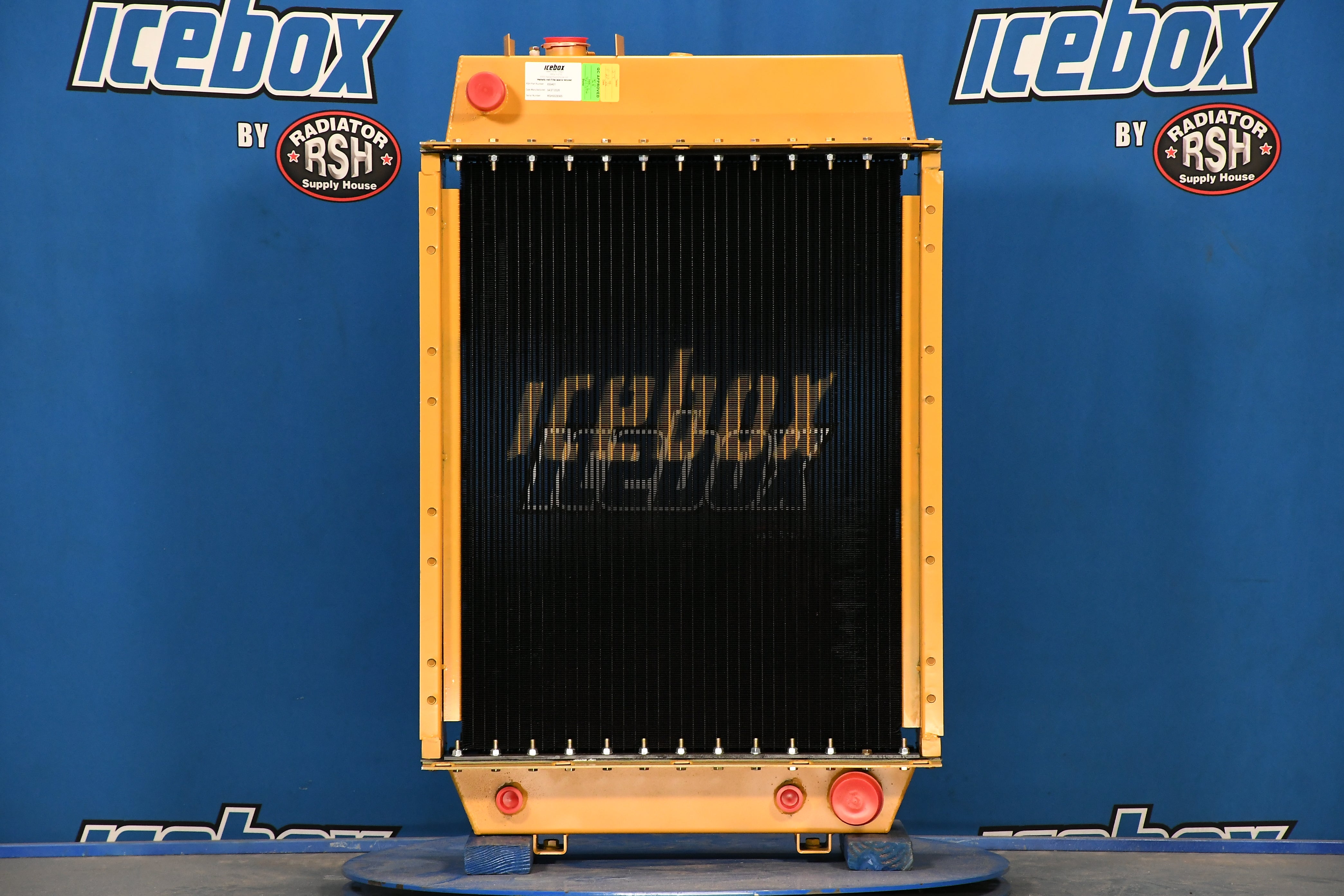 Caterpillar D4H Radiator # 850401 – Radiator Supply House