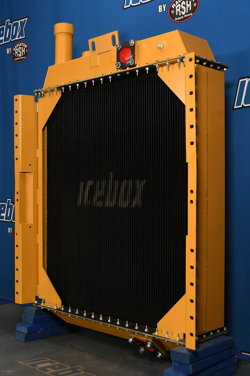 Load image into Gallery viewer, Caterpillar D8N Radiator # 850487
