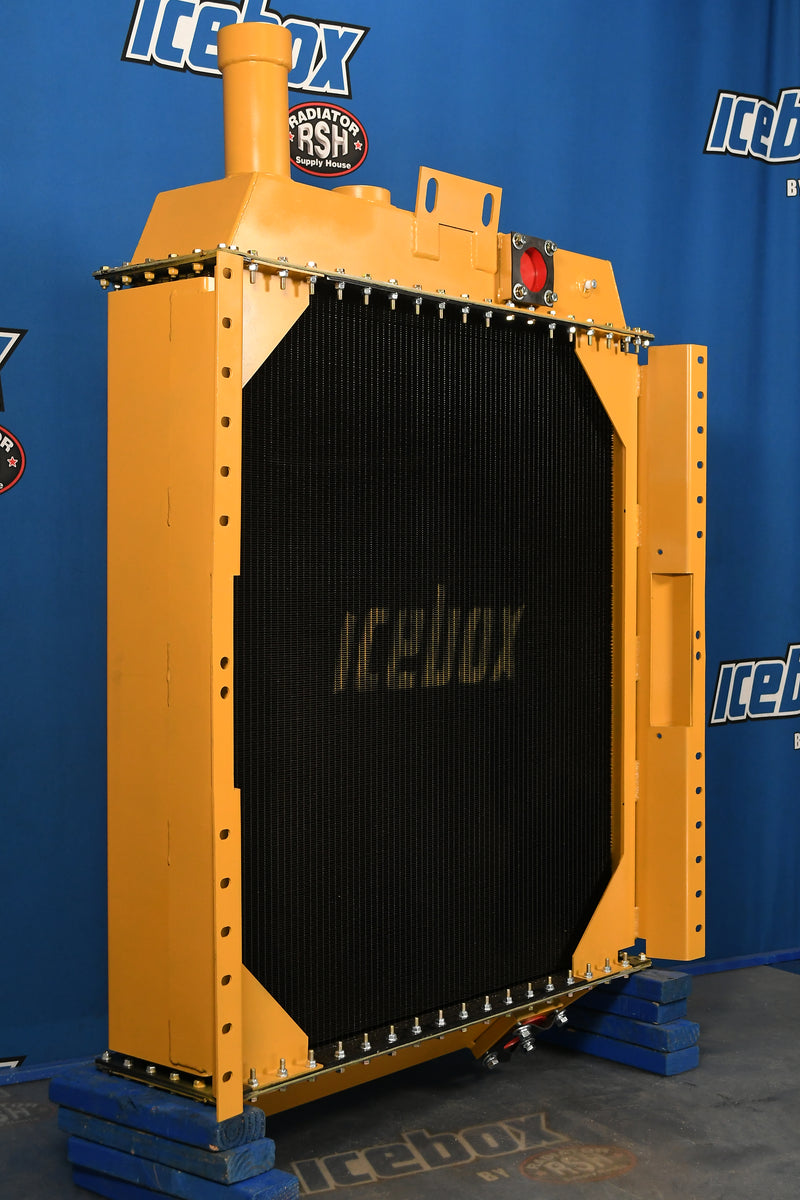 Load image into Gallery viewer, Caterpillar D8N Radiator # 850487
