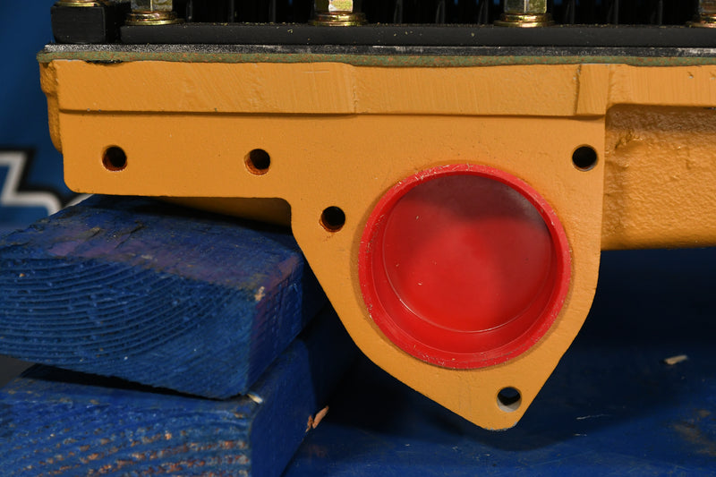 Load image into Gallery viewer, Caterpillar 814,815,966C Radiator # 850753

