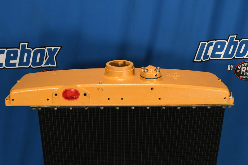 Load image into Gallery viewer, Caterpillar 814,815,966C Radiator # 850753

