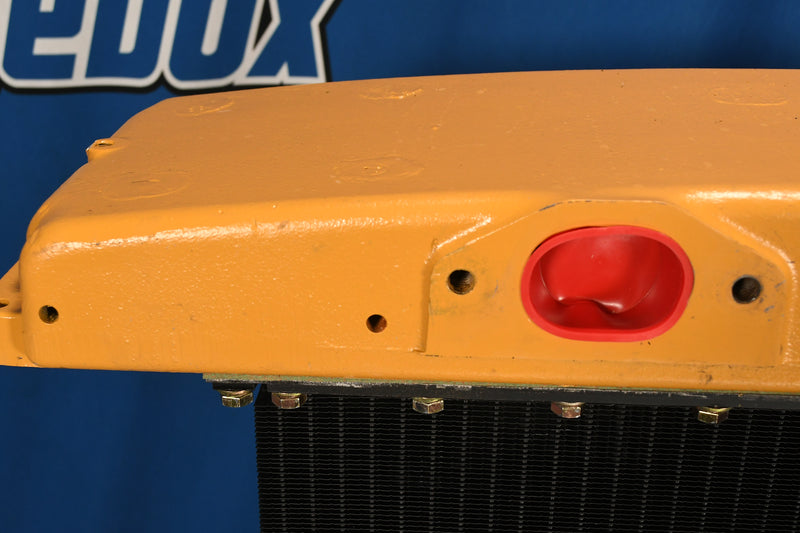 Load image into Gallery viewer, Caterpillar 814,815,966C Radiator # 850753
