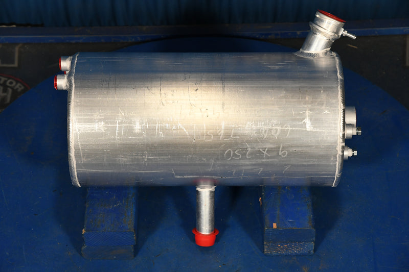 Load image into Gallery viewer, Caterpillar 730B,740B Reservoir Tank # 850816
