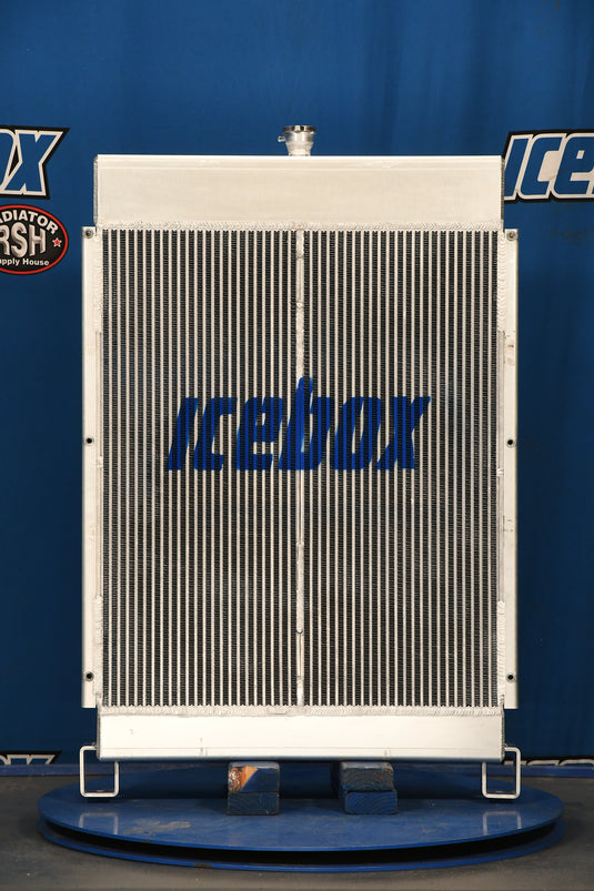 Caterpillar 3208 Radiator