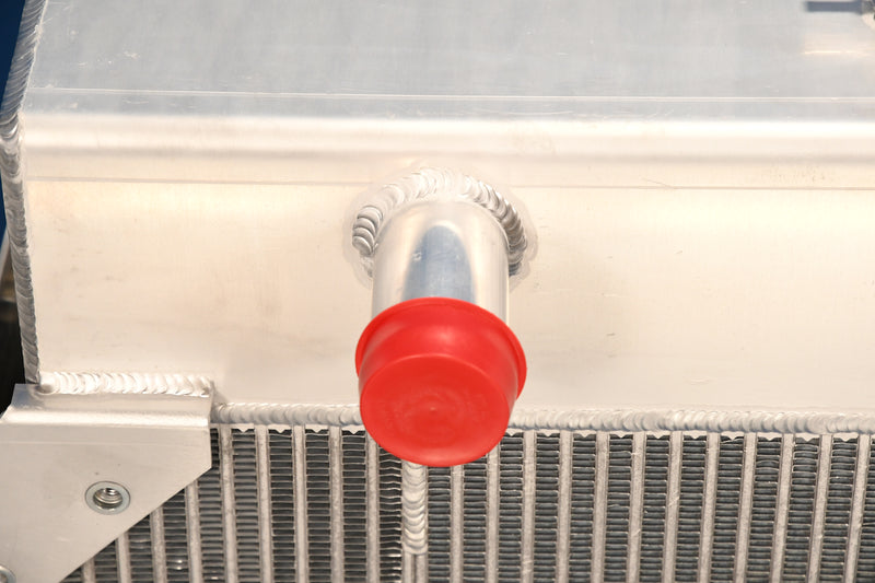 Load image into Gallery viewer, Caterpillar 321D Radiator # 851354
