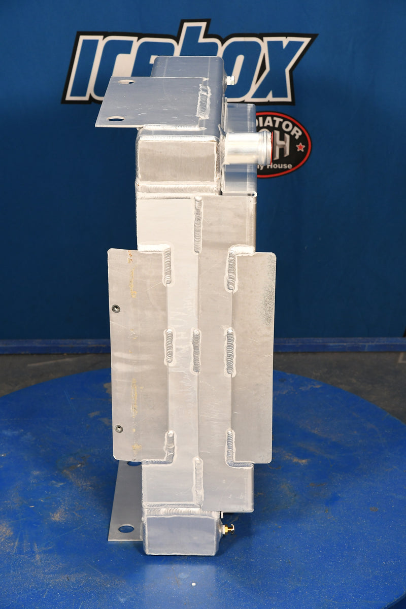 Load image into Gallery viewer, Caterpillar T60D, T70D, T80D, T90D, TC100D Radiator # 851357
