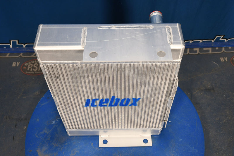 Load image into Gallery viewer, Caterpillar T60D, T70D, T80D, T90D, TC100D Radiator # 851357
