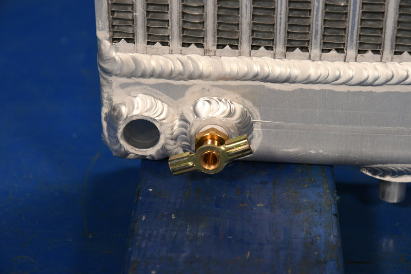 Load image into Gallery viewer, Caterpillar DP70, Forklift Radiator # 851358

