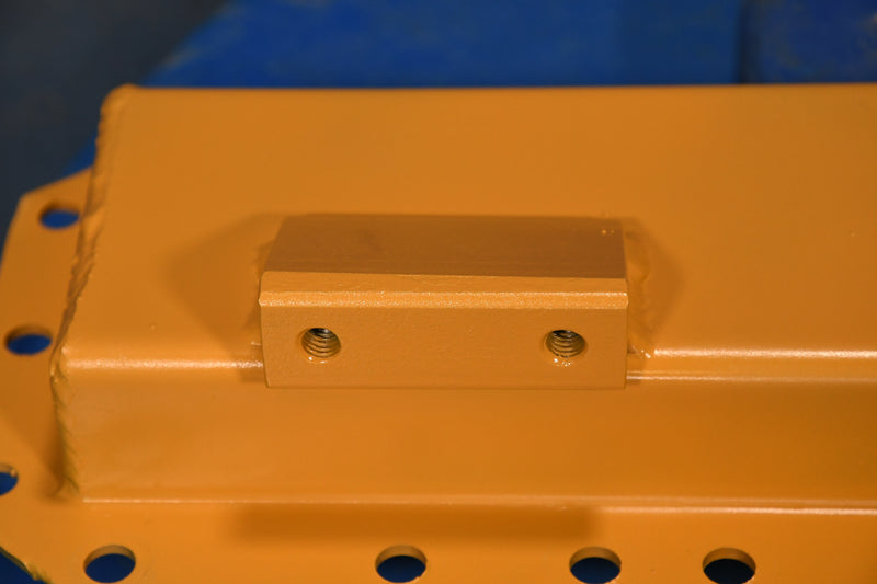 Load image into Gallery viewer, Caterpillar D6C Bottom Tank # 865031
