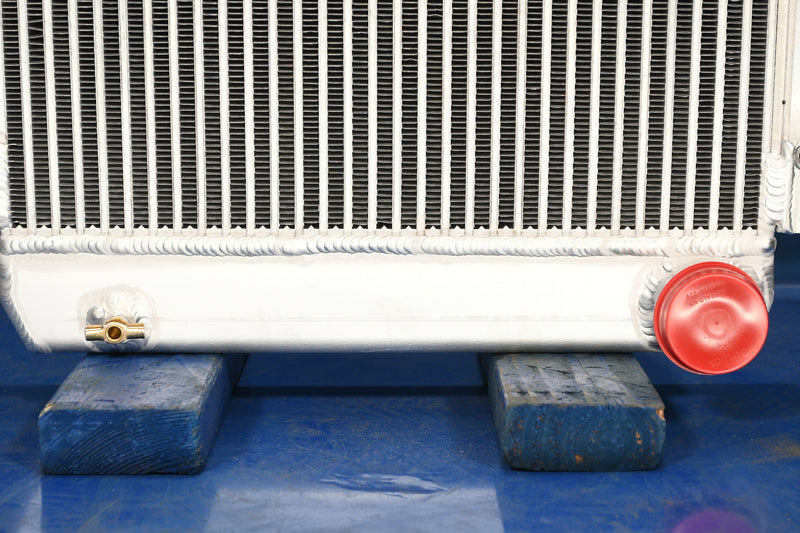Load image into Gallery viewer, John Deere 970 Radiator # 870019
