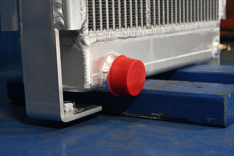 Load image into Gallery viewer, John Deere 550G Radiator # 870127
