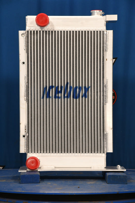 John Deere 710B, 710C Radiator