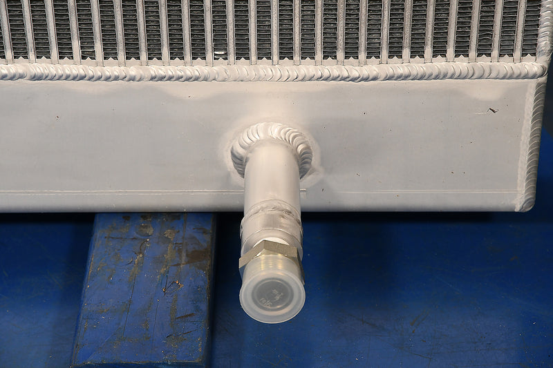 Load image into Gallery viewer, John Deere 744E Radiator # 870178
