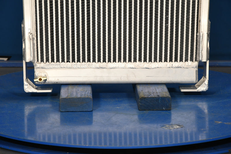 Load image into Gallery viewer, John Deere 350 Radiator # 870188
