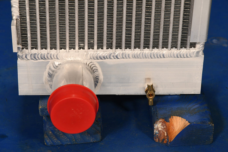 Load image into Gallery viewer, John Deere 550H Radiator # 870202
