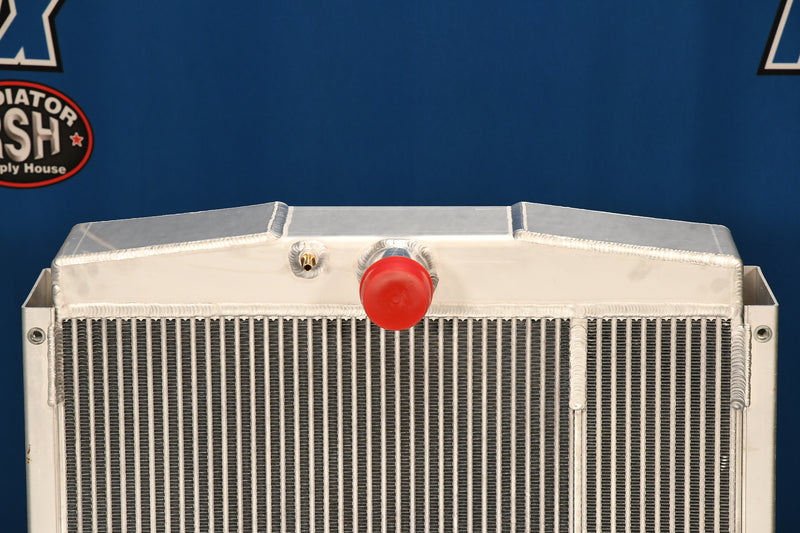 Load image into Gallery viewer, John Deere 644C Radiator # 870219
