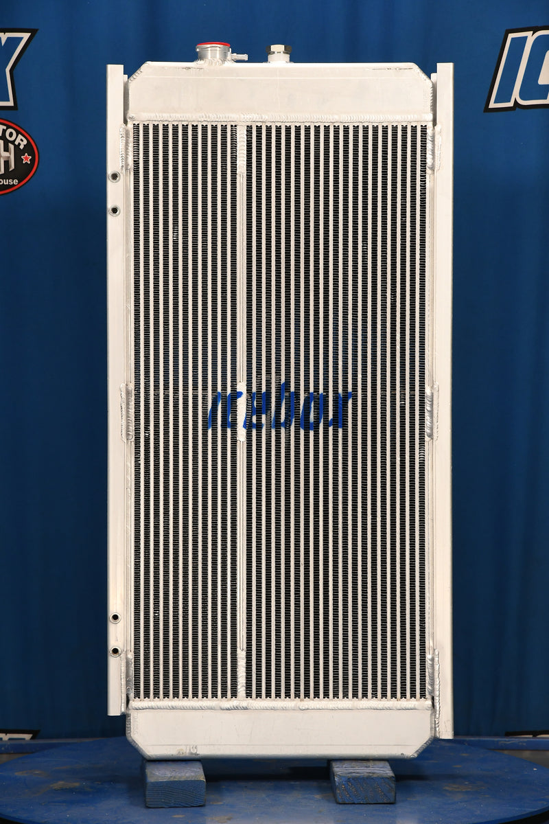 Load image into Gallery viewer, John Deere 544 Radiator # 870405
