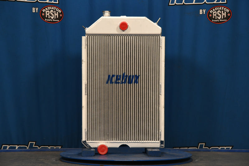 Load image into Gallery viewer, John Deere 4440 Radiator # 870427
