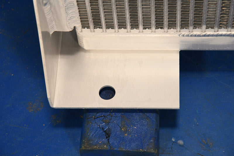 Load image into Gallery viewer, John Deere 4440 Radiator # 870427
