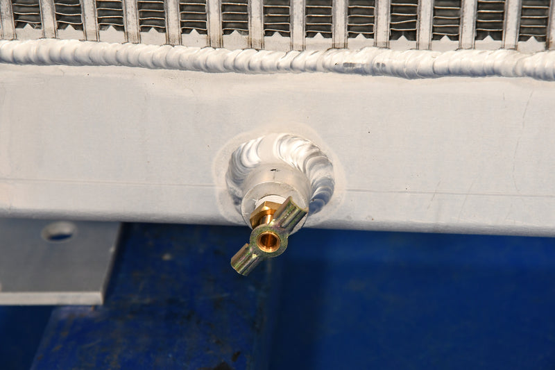 Load image into Gallery viewer, John Deere 540D Radiator # 870475
